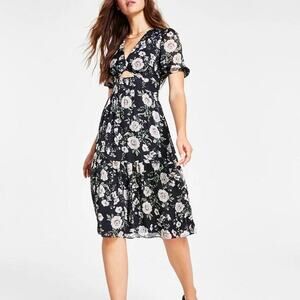 NWT Bar III Floral Short Sleeve Knee Length Dress Sz Large